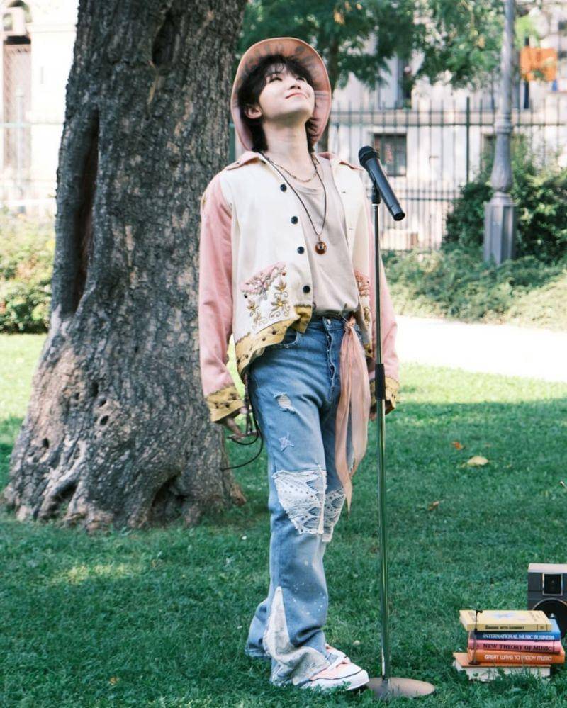 Twitter.com/woozimedia